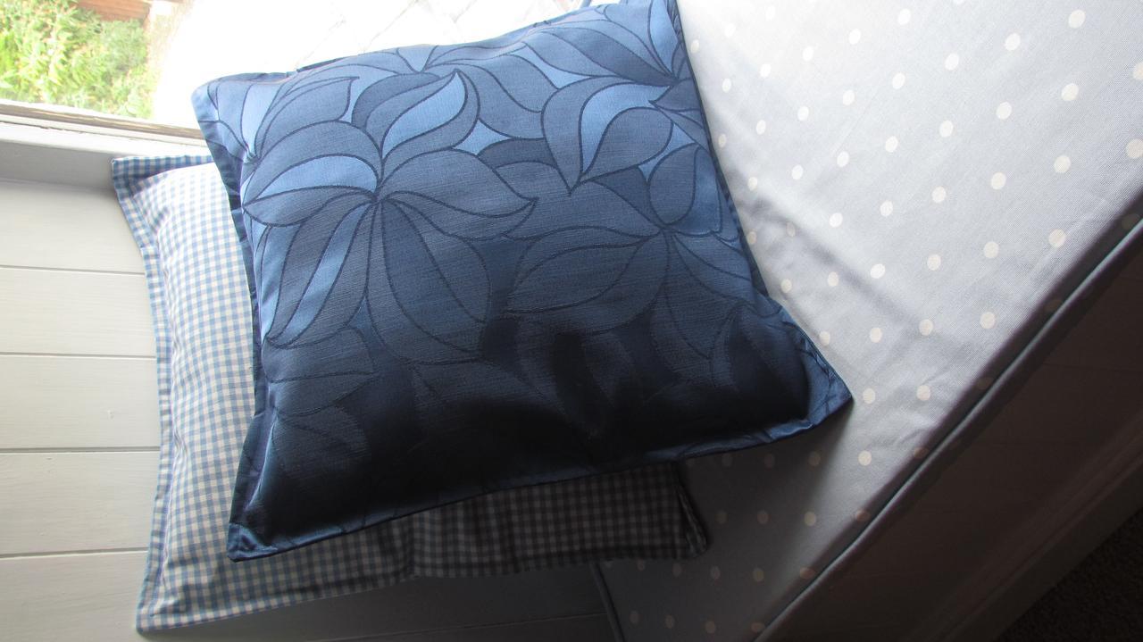 Celyn Villa Bed And Breakfast Holywell  Ngoại thất bức ảnh